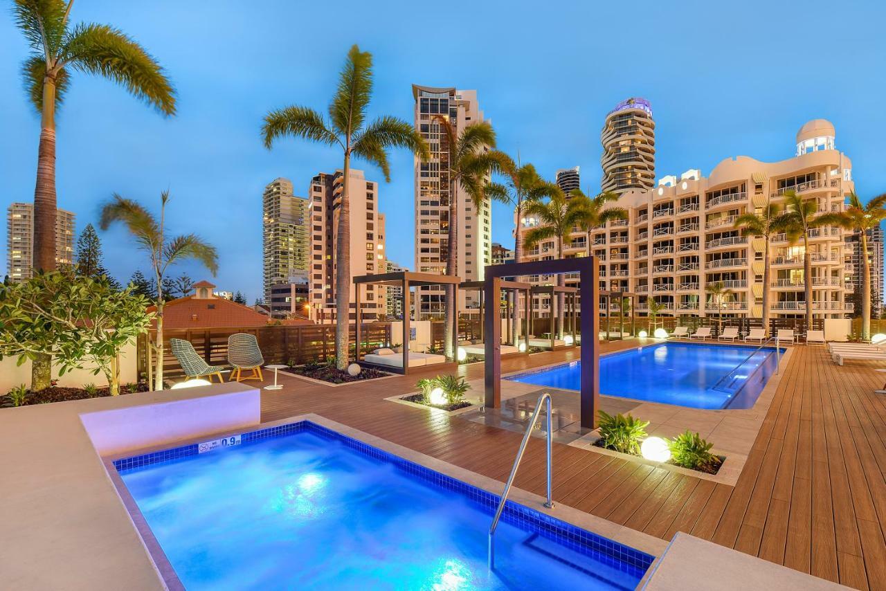 Qube Broadbeach Ocean View Apartments Голд-Кост Екстер'єр фото