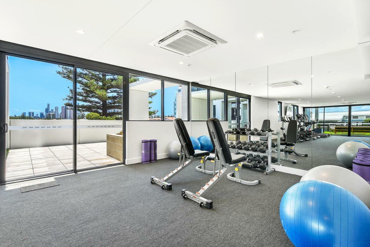 Qube Broadbeach Ocean View Apartments Голд-Кост Екстер'єр фото