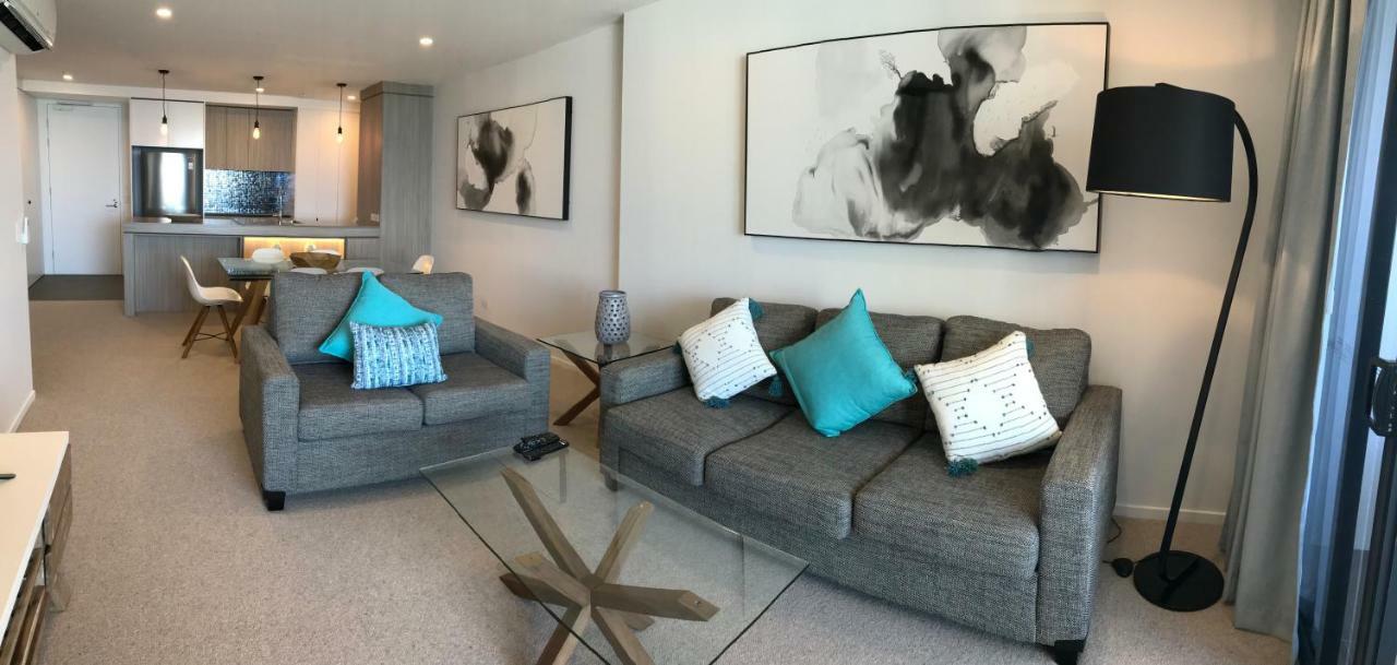Qube Broadbeach Ocean View Apartments Голд-Кост Екстер'єр фото