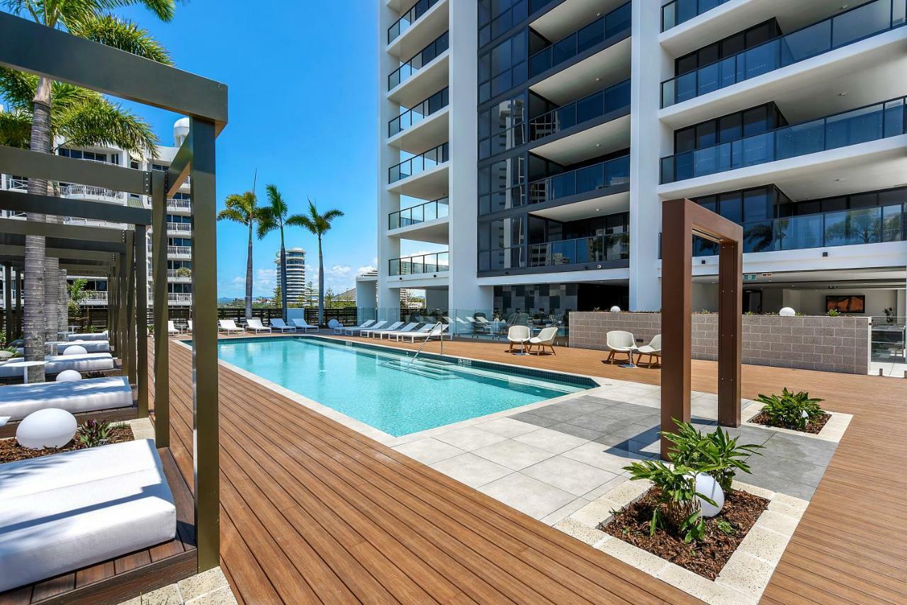 Qube Broadbeach Ocean View Apartments Голд-Кост Екстер'єр фото