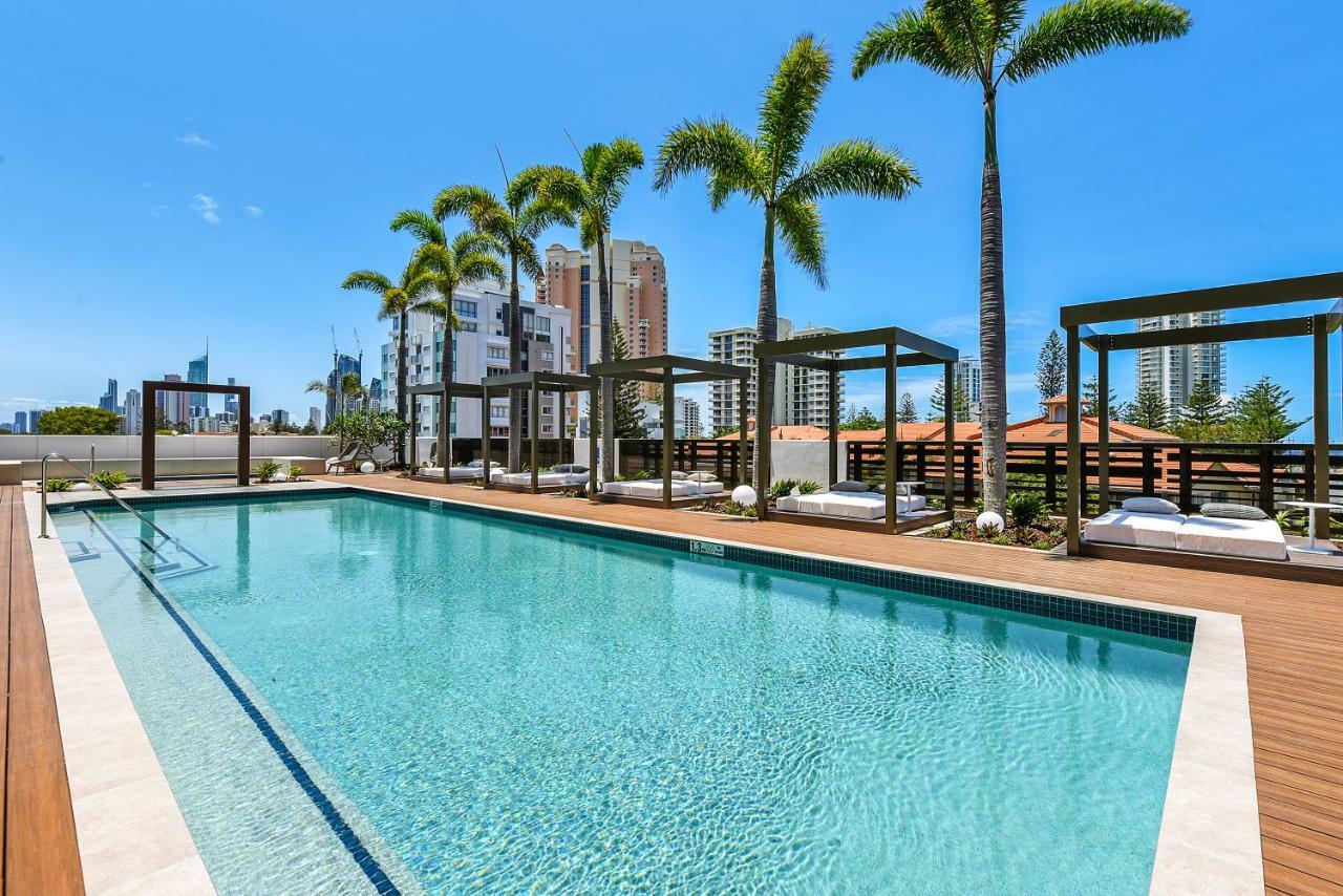 Qube Broadbeach Ocean View Apartments Голд-Кост Екстер'єр фото