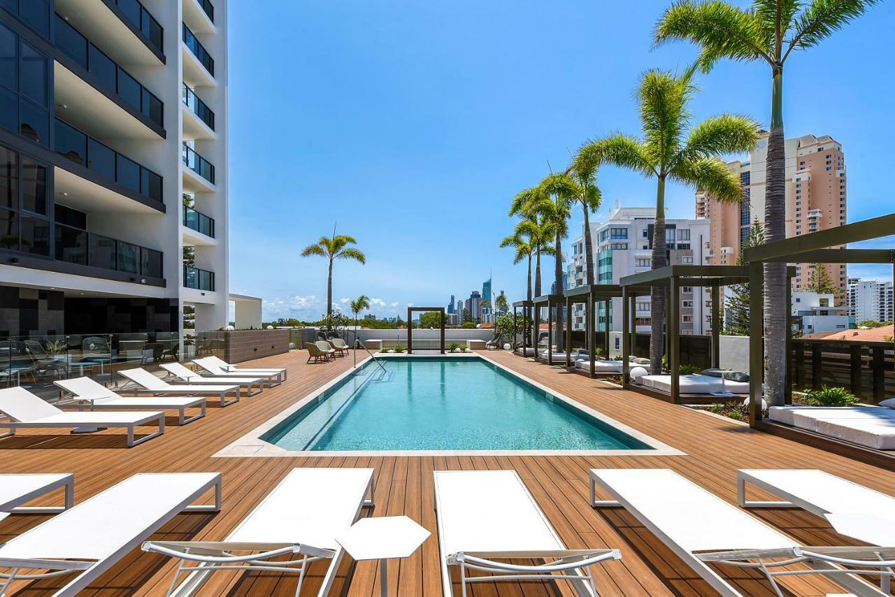 Qube Broadbeach Ocean View Apartments Голд-Кост Екстер'єр фото